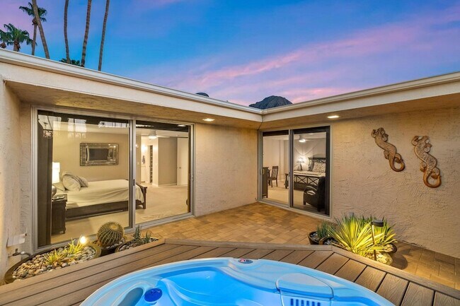 Building Photo - 45800 Pima Rd