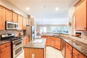 Building Photo - New Wood Floors!