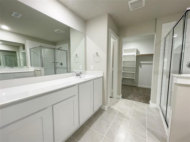 Building Photo - 521 Whispering Winds Trl