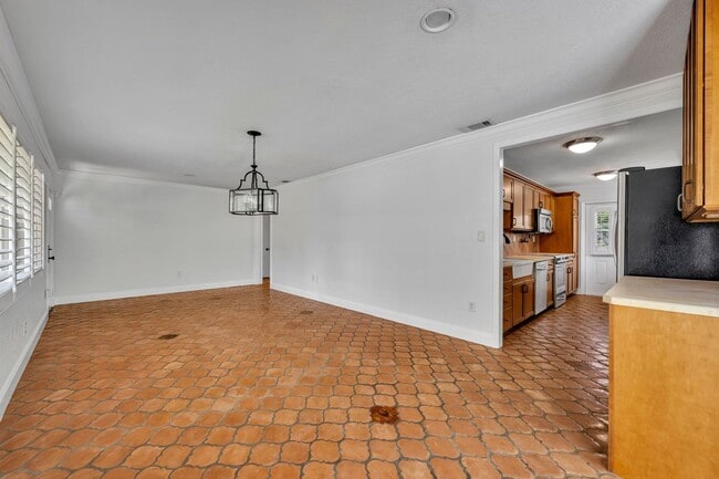 Building Photo - Winter Park Charmer
