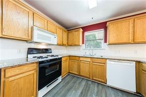 Building Photo - 805 Chiselpoint Cove