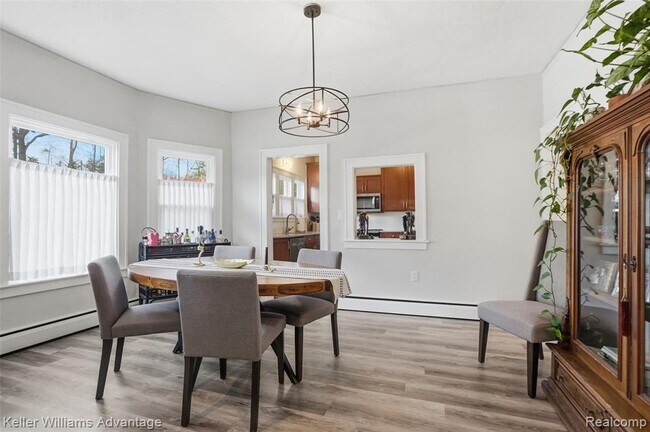 Building Photo - 101 Base Line Rd