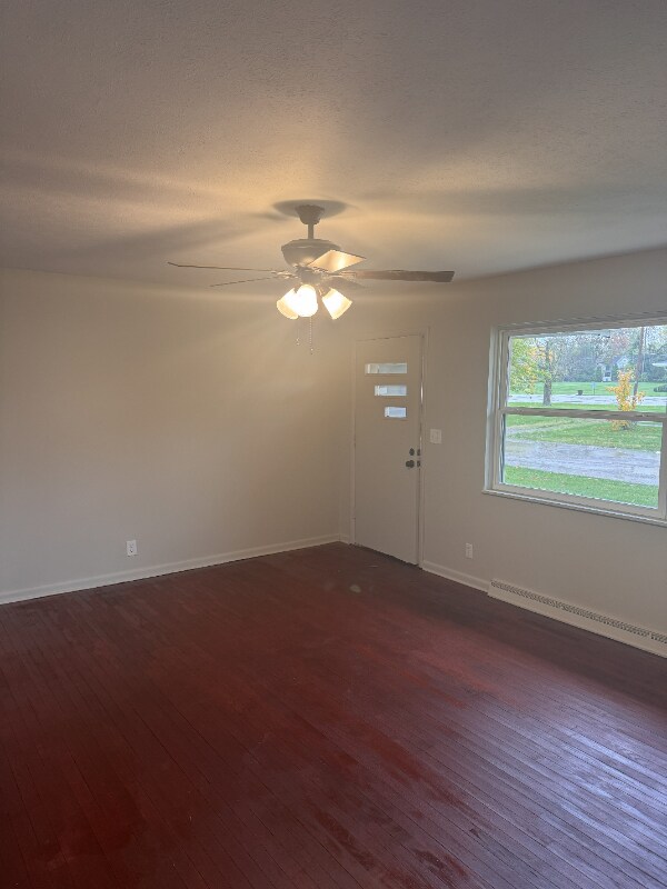 Building Photo - 12-14 Grove Ct