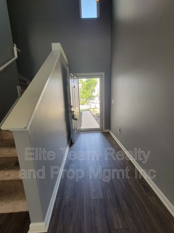 Building Photo - 1349 Haestad Ct