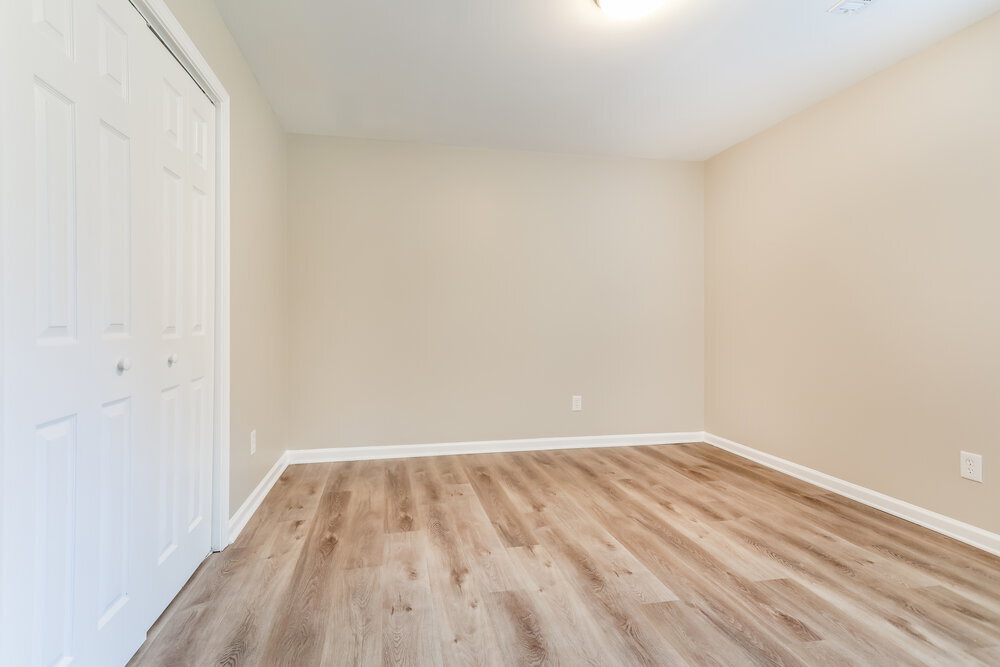 Building Photo - 972 Navaho Trail