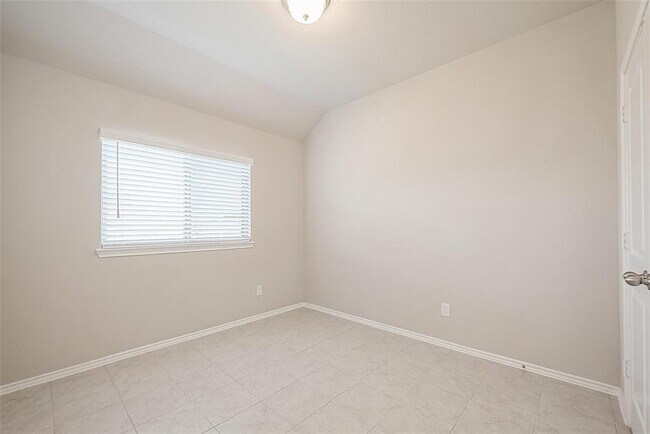 Building Photo - 10439 Shining Dawn Wy