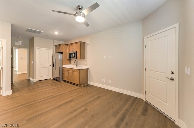 Building Photo - 497 Chestnut Falcon Ave