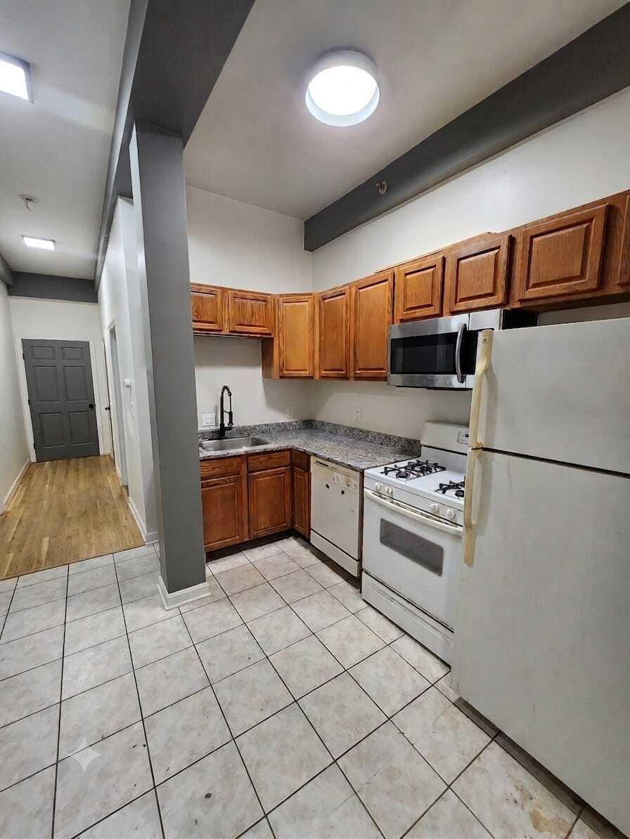 Kitchen - 110 Branch St