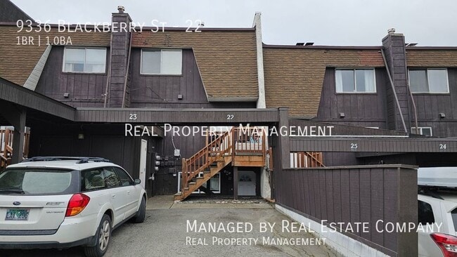 Building Photo - 9336 Blackberry St