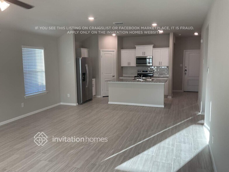 Building Photo - 417 Kaufman Dr