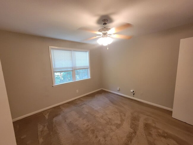 Building Photo - Crystal Lake - Aiken County