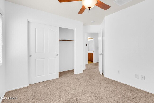 Building Photo - 2323 W Hunter Ct