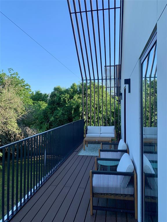 Building Photo - 2103 Crazyhorse Pass