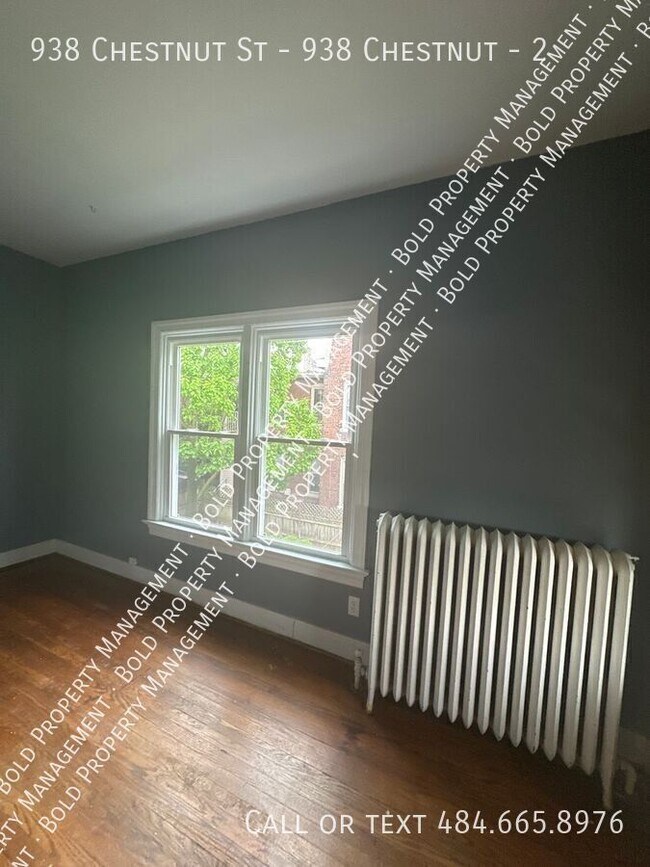Building Photo - 938 Chestnut St