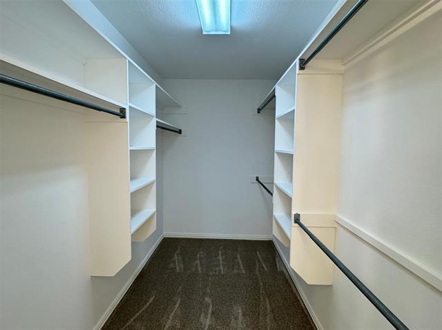 Building Photo - 3720 Southport Dr