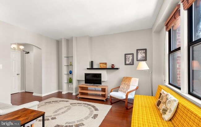 Building Photo - 2515 K St NW