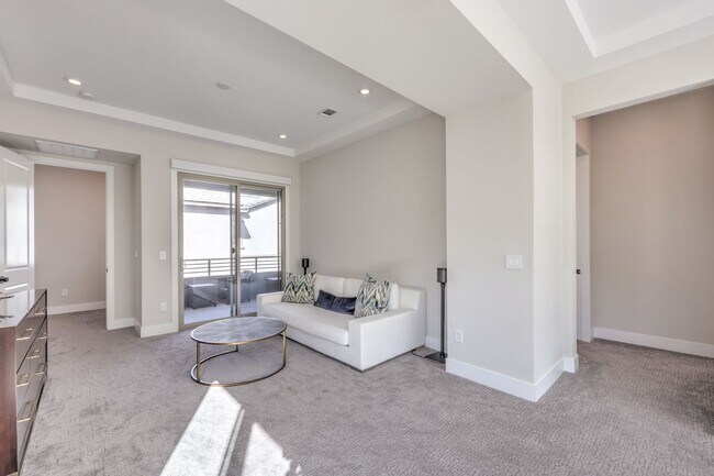 Building Photo - Exquisite 6-bed/ 6-bath residence nestled within the prestigious, guard-gated community of Revere...