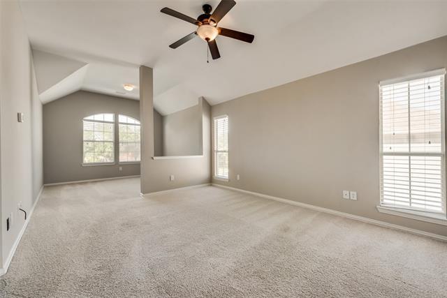 Building Photo - 3908 Clifton Dr