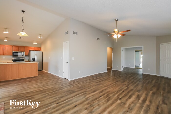 Building Photo - 8545 N 108th Ln