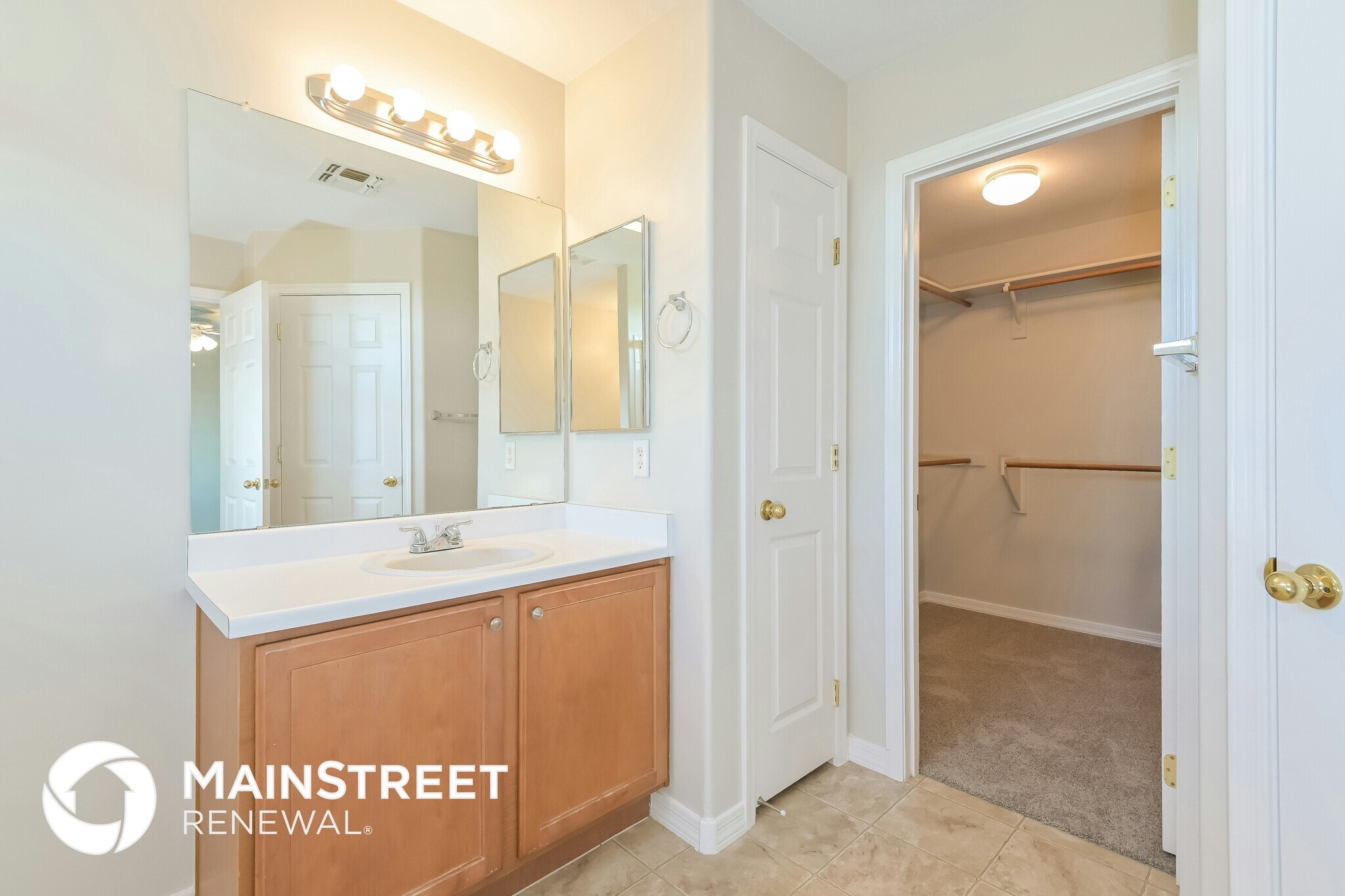 Building Photo - 14797 S Camino Tierra Del Rio