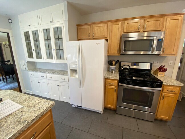 Building Photo - 15388 Glynn Rd