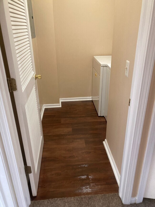 Building Photo - 27690 Harrison Woods Ln