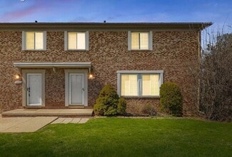 Building Photo - 44418 Newburyport Dr