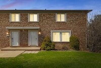 Building Photo - 44418 Newburyport Dr