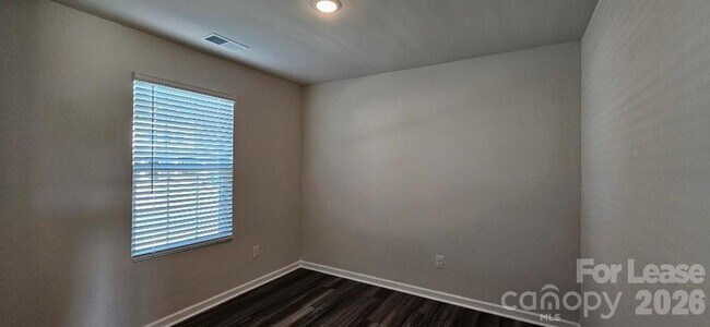 Building Photo - 1615 Cannonball Ln