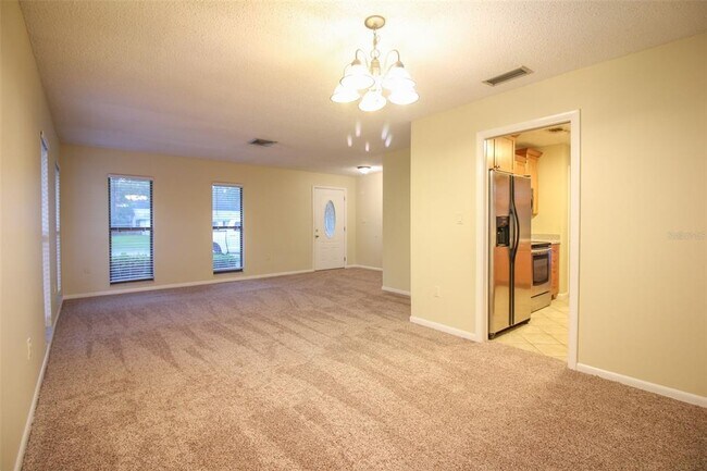 Building Photo - 2014 Charnes Dr
