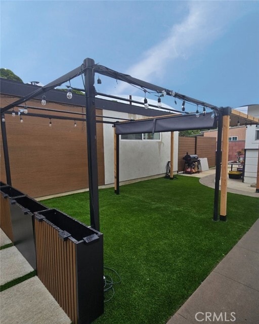 Building Photo - 115 W Valencia Ave