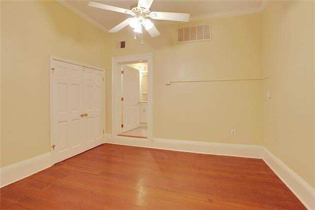 Building Photo - 521 Dumaine St