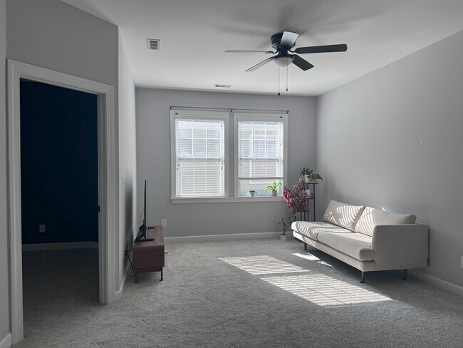 Building Photo - 17817 Overland Forest Dr