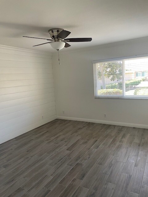 Building Photo - 8856 Sutter Cir