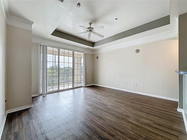 Building Photo - 3209 Parkchester Square Blvd
