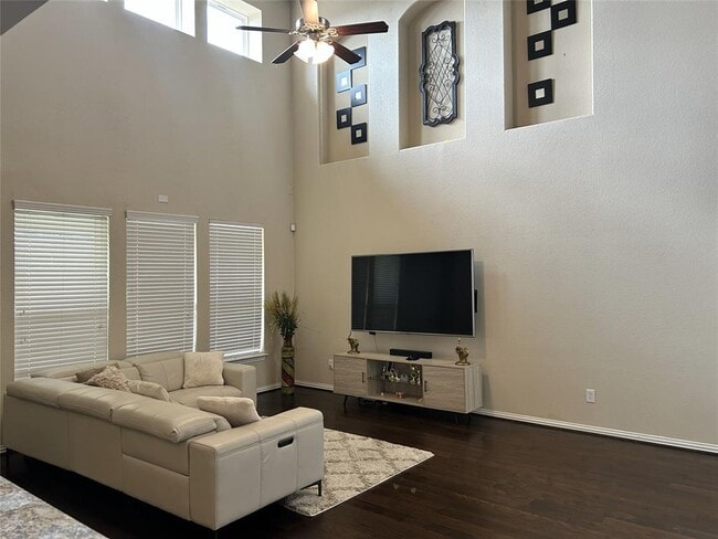 Building Photo - 159 Joseph Dr