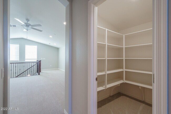 Building Photo - 16081 W Electra Ln