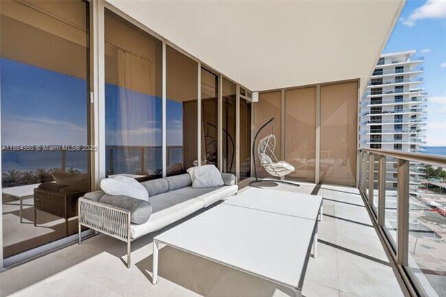 Building Photo - 9705 Collins Ave