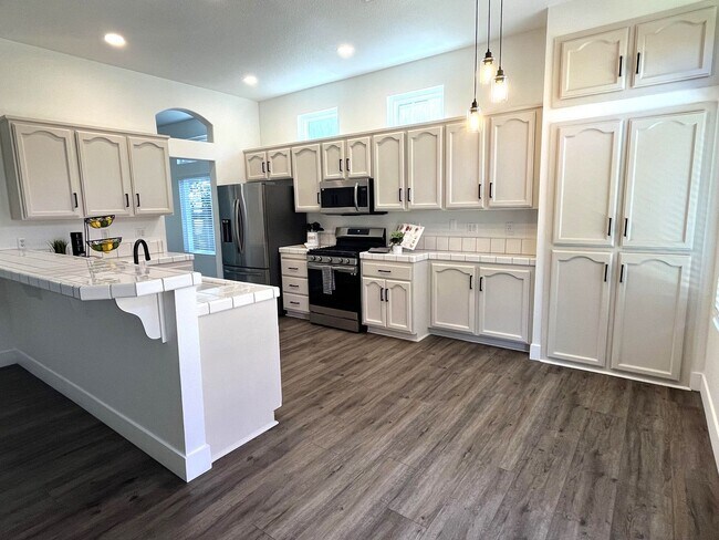 Building Photo - 5138 Windham Way
