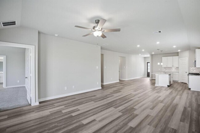Building Photo - 3030 Marble Wy