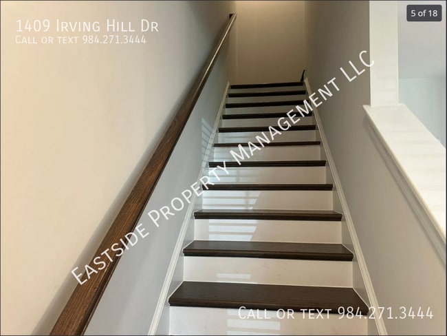 Building Photo - 1409 Irving Hl Dr