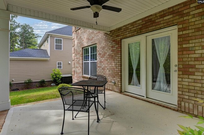 Building Photo - 825 Hidden Point Dr