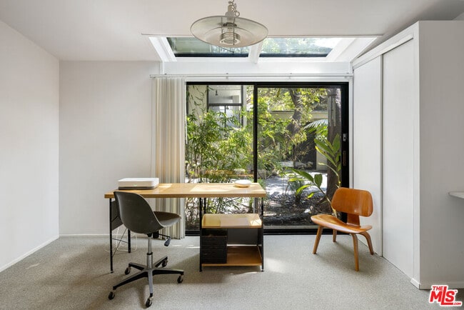 Building Photo - 30611 Las Estrellas Dr