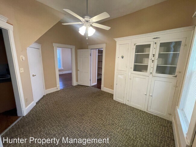 Building Photo - 3 br, 1 bath House - 1530 N National Ave