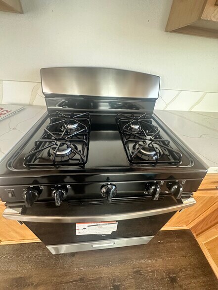 Building Photo - 38457 10th Pl E