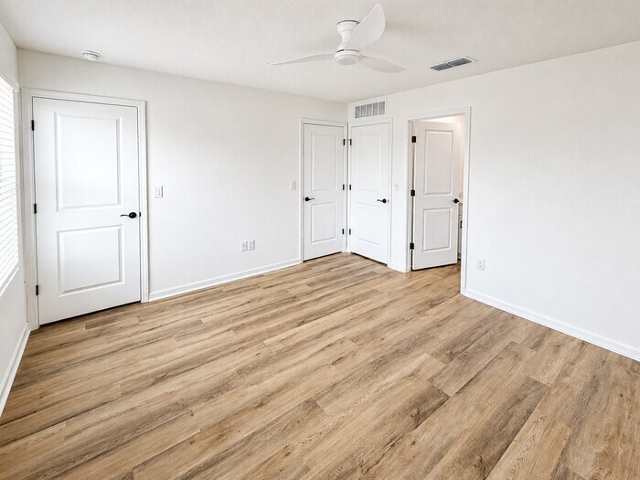 Building Photo - 8662 Elmo Ln