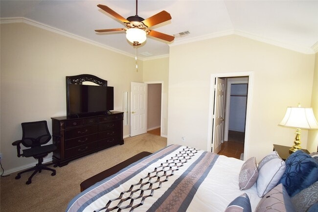 Building Photo - 9616 Pepperwood Trail