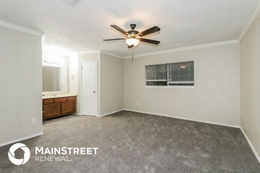 Building Photo - 17931 Windy Knoll Dr