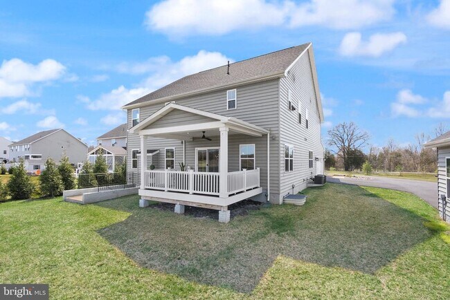 Building Photo - 12914 Hazelwood Dr