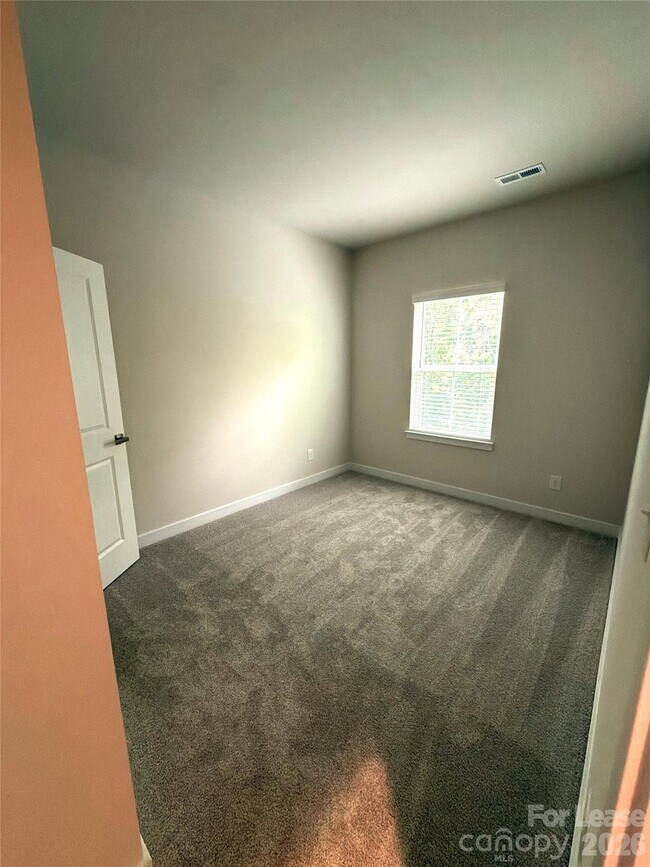 Building Photo - 4136 Auburn Oak Ln